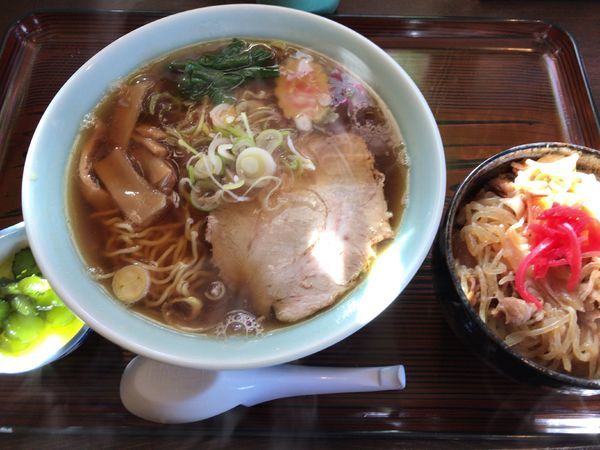 「支那そば+ミニ豚丼セット900円」@こばやしの写真