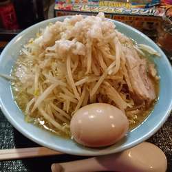 醤油味 ラーメン並 ヤサイアブラマシ 味玉トッピング