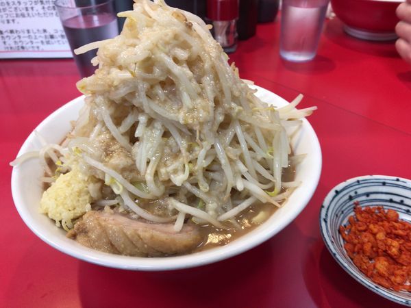 「ラーメン ヤサイニンニクアブラ辛揚げ別皿」@千里眼の写真