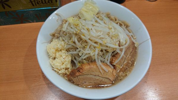 「小　少なめ　ニンニク」@らーめん忍者の写真