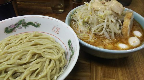 「小つけ麺（にんにく・やさい・あぶら）￥930＋うずら￥100」@ラーメン二郎 新小金井街道店の写真