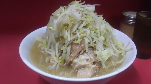 「小ラーメン豚入り（にんにく）」@ラーメン二郎 ひばりヶ丘駅前店の写真