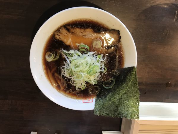 「牛骨醤油ラーメン750円」@麺屋 Quの写真