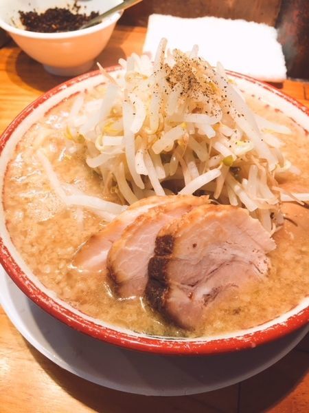 「ラーメン」@らーめん バリ男 新橋本店の写真