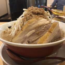 ブタメン＋ブタマシ