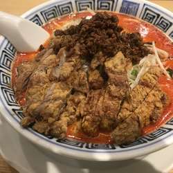 排骨担々麺