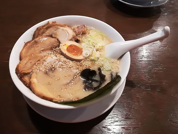 「とろこくチャーシュー麺白湯」@とろこくチャーシュー ごとく 勝田台店の写真