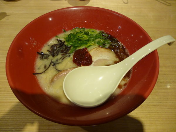 「赤丸」@博多一風堂 JR浜松駅店の写真