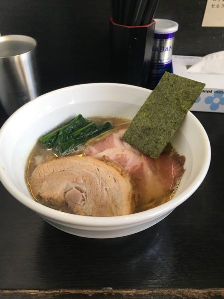 「煮干しそば750円 厚切り豚130円」@陽はまたのぼるの写真