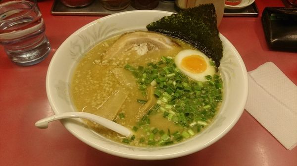 「みそラーメン550円+替え玉2玉200円」@九州ラーメン 丸屋 多次郎商店の写真