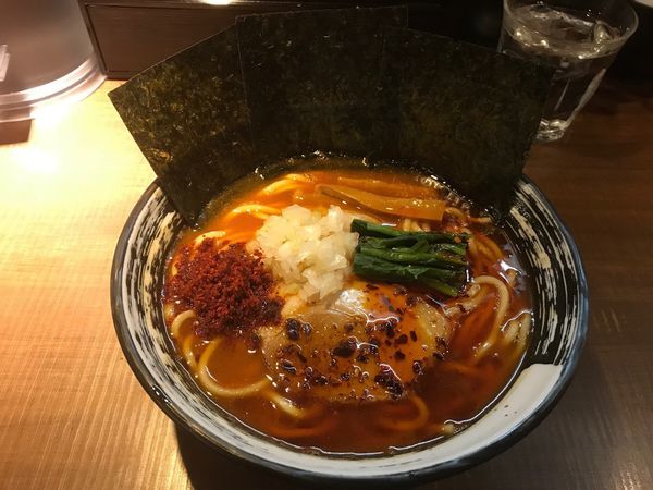 「辛らーめん830円」@麺家 ぶらいとんの写真