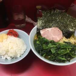 ラーメン並（海苔、ほうれん草増し） ライス