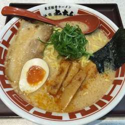 東京豚骨ラーメン