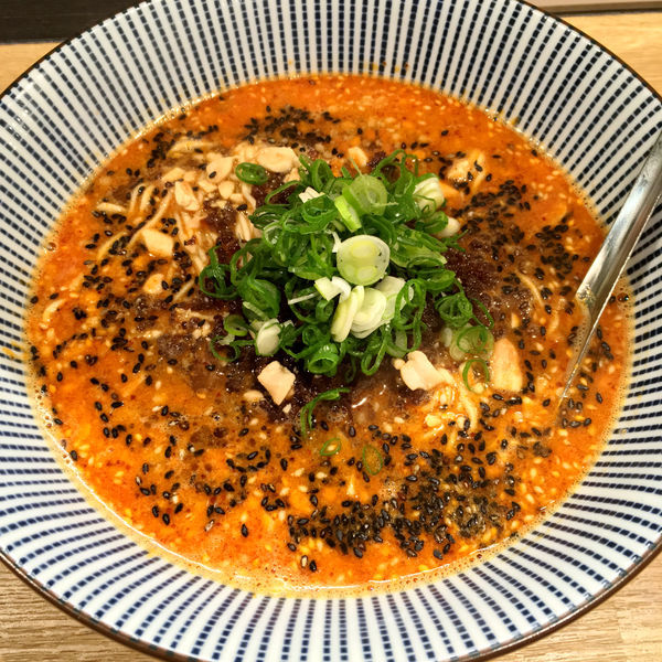 「特製担々麺　880円」@麺屋 椿丸の写真