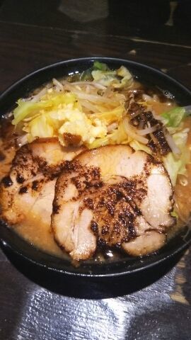 「豚郎」@とんこつらーめん俺式 純 東京ラーメンストリート店の写真