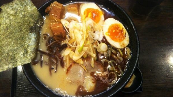 「裏一基らぁめん（太麺）　1000円」@一基の写真