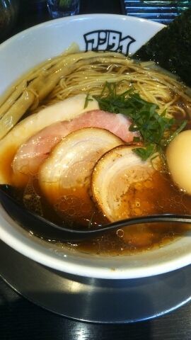 「特製中華そば　900円」@つけ麺 中華そば アンタイNOODLESの写真