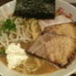 「豚そば (780円)」@横浜家系ラーメン ぎん家 名古屋駅西口店の写真