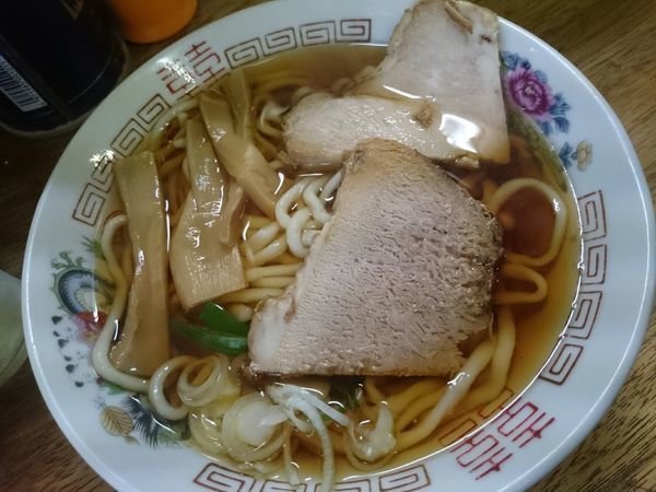 「中 700円」@丸海鳴海中華そば店の写真