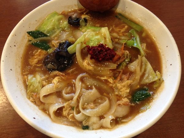 「田舎刀削麺」@中国家庭料理 今日海飯店 鹿骨店の写真