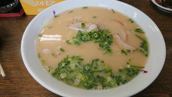 「ラーメン」@長浜ラーメン 別府店の写真