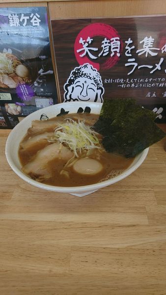 「大仏ラーメン大盛」@麺 大仏の写真