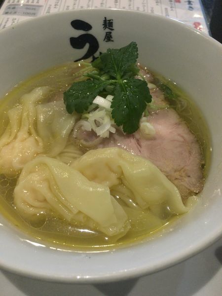 「塩海老ワンタンメン」@麺屋 うめはら 伊勢崎店の写真