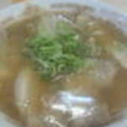 醤油ラーメン(400円）