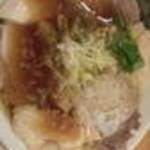 「ワハハ煮干そば(750円)とトッピングで炙りチャーシュー(2」@中華そば ムタヒロ 大阪福島店の写真