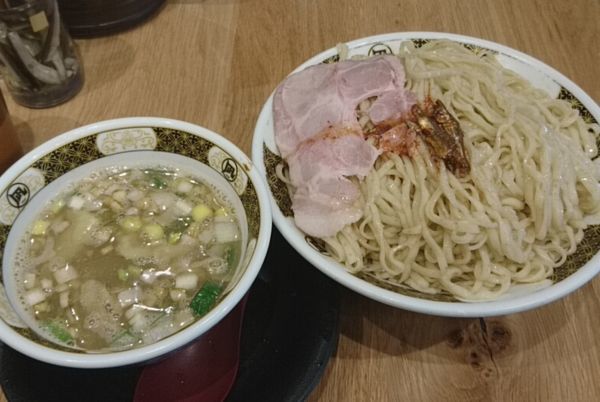 「すごい煮干つけめん」@すごい煮干ラーメン凪 五反田西口店の写真