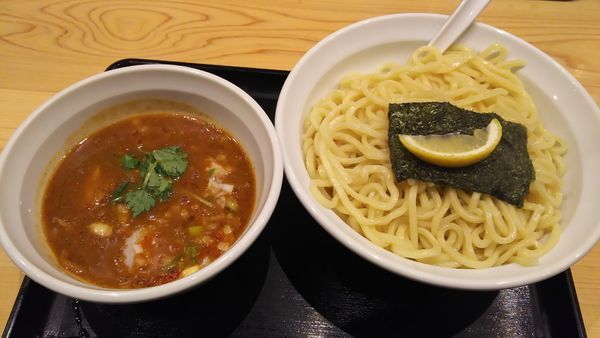 「濃厚辛つけ麺(煮)(大)」@つけめん 蕾 本家の写真