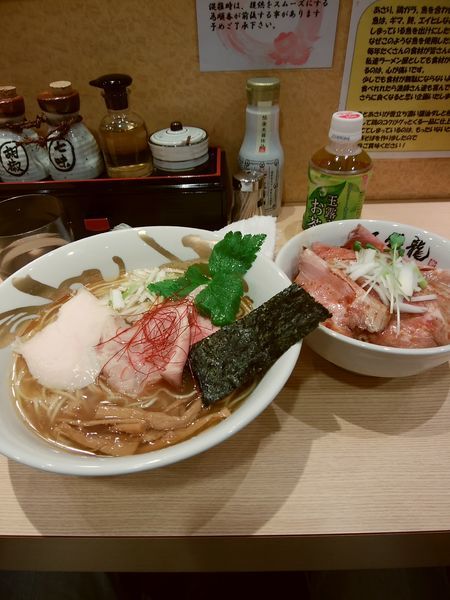 「極上桜姫ラーメン+ローストポーク丼」@麺屋 我龍 新橋店の写真