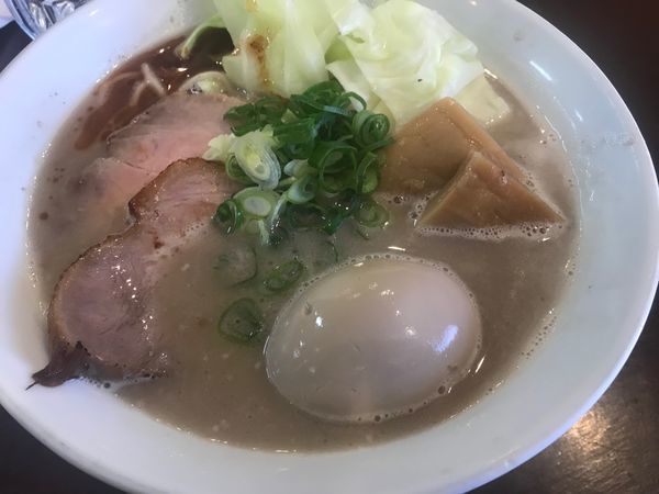 「味玉入り豚骨らーめん」@らーめん 五ノ神精肉店 煮干し編の写真