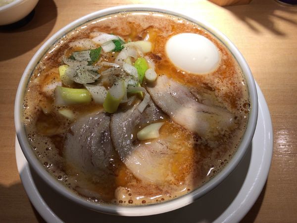 「濃厚味噌ラーメン(800円)+味付玉子(100円)」@バラそば屋 町田店の写真