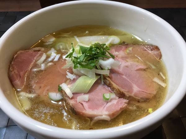 「ミニラーメン（昆布）＋麹仕込みチャーシュー」@ONLY ONE NOODLE 壱富士の写真