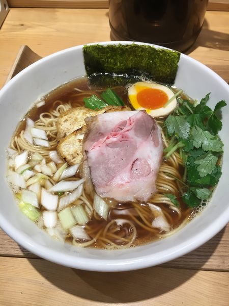 「醤油そば 黒」@銀座 風見の写真