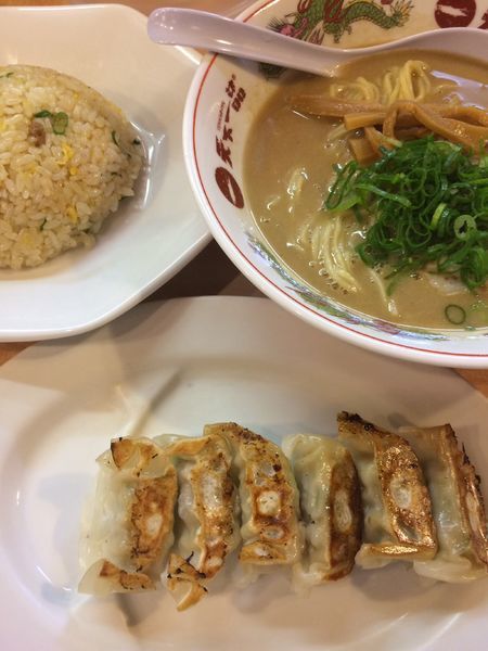 「サービス定食(こってり)」@天下一品 歌舞伎町店の写真