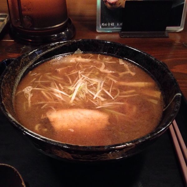 「中華そば(小) ¥730」@もちもちの木 新宿店の写真