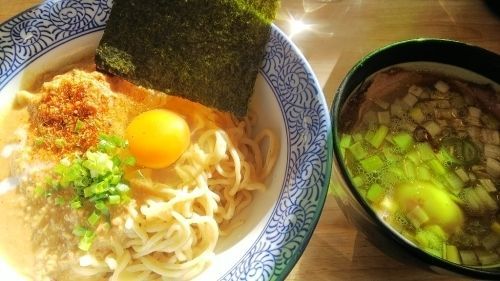 「牡蠣のかま玉つけそば」@中華そば専門 とんちぼの写真