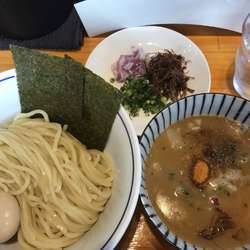 辛つけそば(並)、ねぎトッピング、味玉サービス
