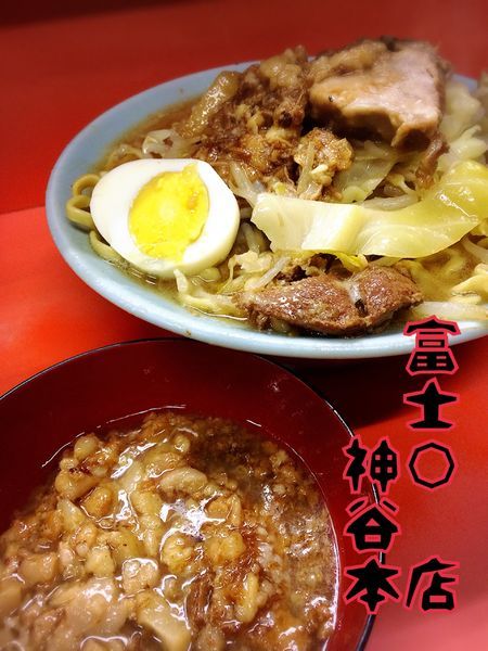 「富士〇ラーメン￥850」@ラーメン富士丸 神谷本店の写真