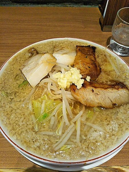 「魚郎ラーメン 930円」@せたが屋 品川店の写真
