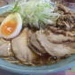 「肉そば(400円)＋チャーシュー」@まいにちラーメンの写真