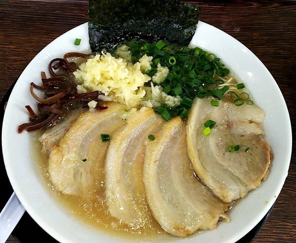 「ネギチャーシュー麺 ニンニク」@博多長浜らーめん 楓神の写真