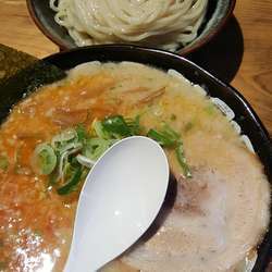 みそからっこつけめん中盛