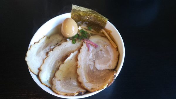 「塩チャーシュー麺」@ラーメン厨房 大の写真