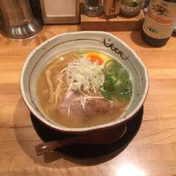 煮干し香るらぁ麺