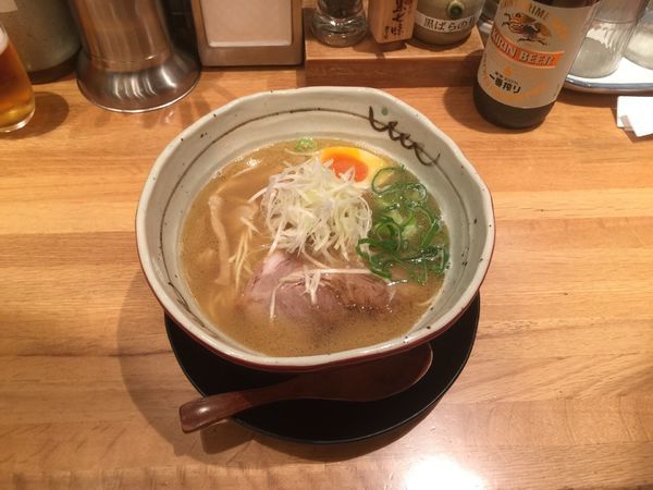 「煮干し香るらぁ麺」@麺匠たか松 本店の写真