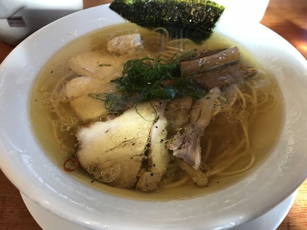 「塩らぁめん 700円」@自家製麺 えなみの写真