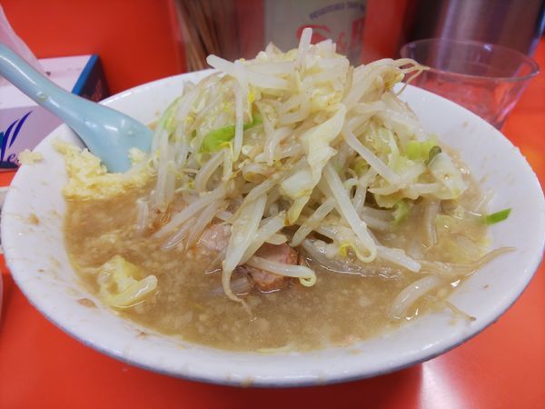 「らーめん650円無料トッピング全部」@らーめん いごっそうの写真